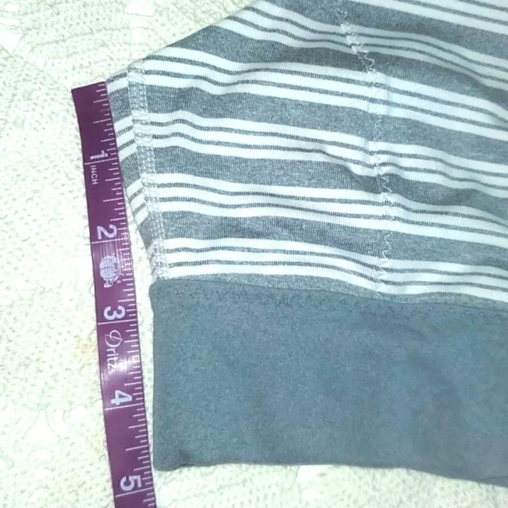 Athleta Stripe Sports Bra Size XS